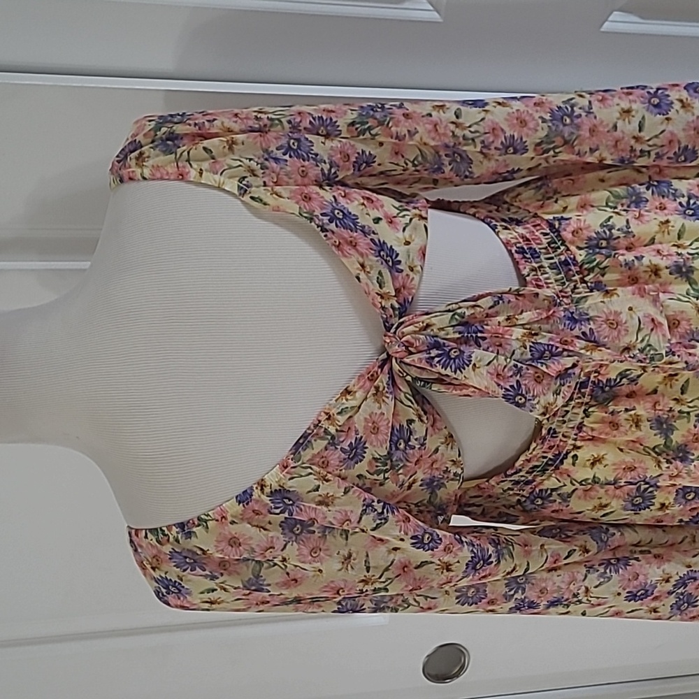 Rewind Floral Spring Dress Size Large Juniors - Picture 5 of 7
